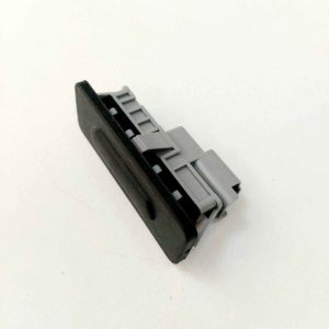 Кнопка открывания багажника Гранта FL-Веста- Xray
