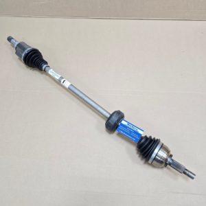 Привод на Ларгус правый в сборе КПП JR5 GKN
